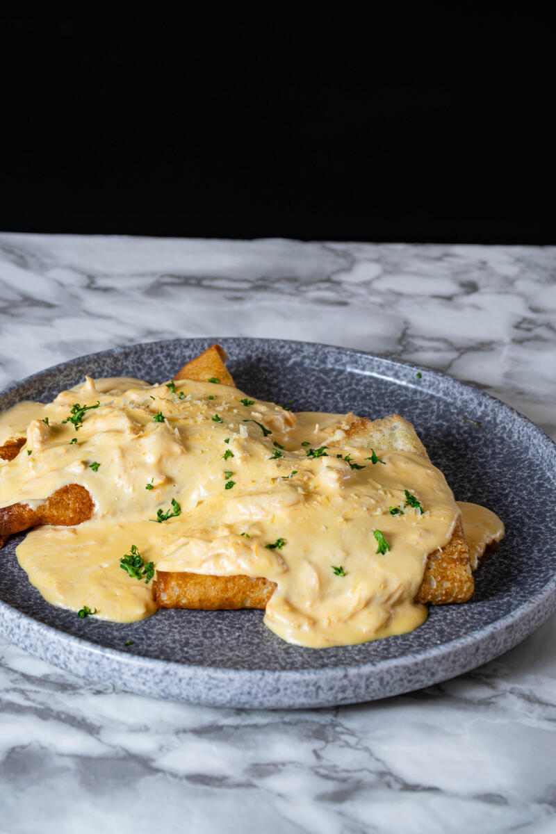 Crepes Pollo Dos Quesos